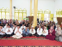 Safari Ramadan di Gedung Ratu, Wabup Nadirsyah Ajak Warga Perkuat Sedekah dan Kepedulian Lingkungan