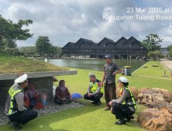 Patroli Wisata Lebaran, Pospam Islamic Center Polres Tulang Bawang Barat Pastikan Keamanan Pengunjung