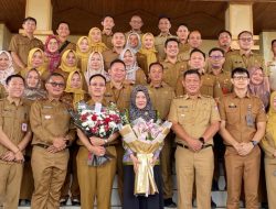 Dilepas Menuju Pemprov Lampung, Mirza Irawan Resmi Jabat Kepala BKAD Provinsi