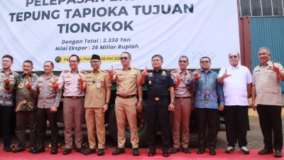 Bupati Tubaba Hadiri Pelepasan Ekspor Perdana Tepung Tapioka Lampung ke Pasar China