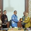 Sekda Tubaba Pimpin Rapat Validasi dan Verifikasi Program Sekolah Nasional Terintegrasi‎