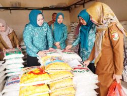 Ketua I TP PKK Tubaba Buka Operasi Pasar Murah dan Monitoring Harga Bahan Pokok di Pasar Mulya Asri